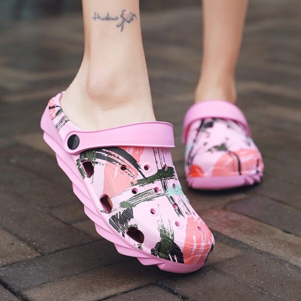 Summer Lightweight Beach Sandals For Women Men Water Shoes Walking Slippers - Image 5