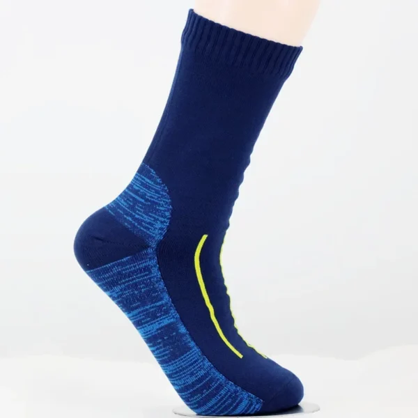 Waterproof Breathable Outdoor Hiking Socks for Winter Activities: Camping, Skiing, and Snow Riding - Image 4